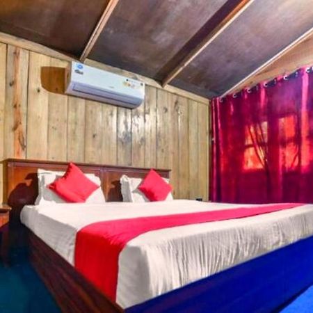 Neptune Point Premium Cottages Палолем Экстерьер фото